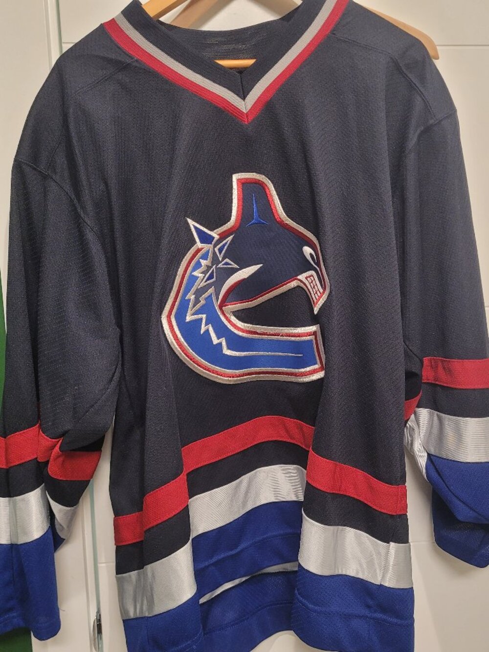 Canucks Jersey